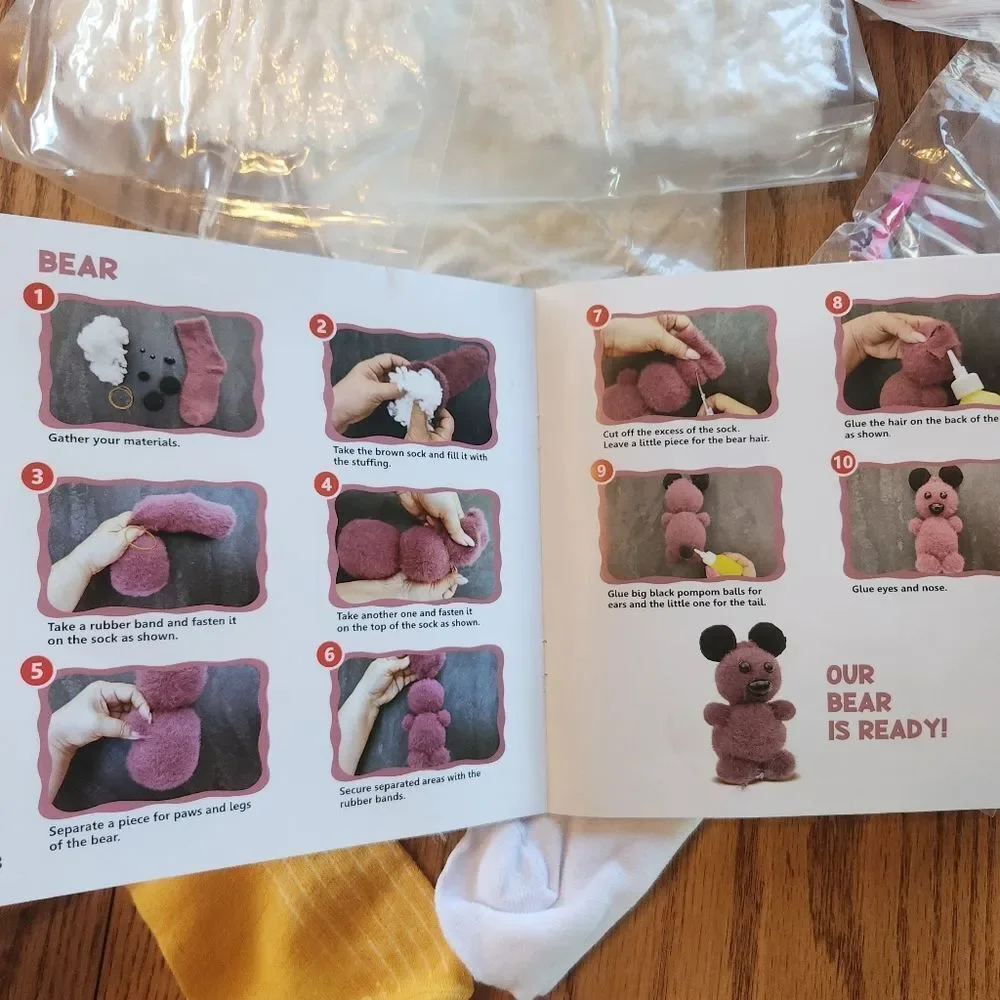 13 Socks No Sew Craft kit Create five Toys-Snowman Chick Caterpillar Bear Bunny